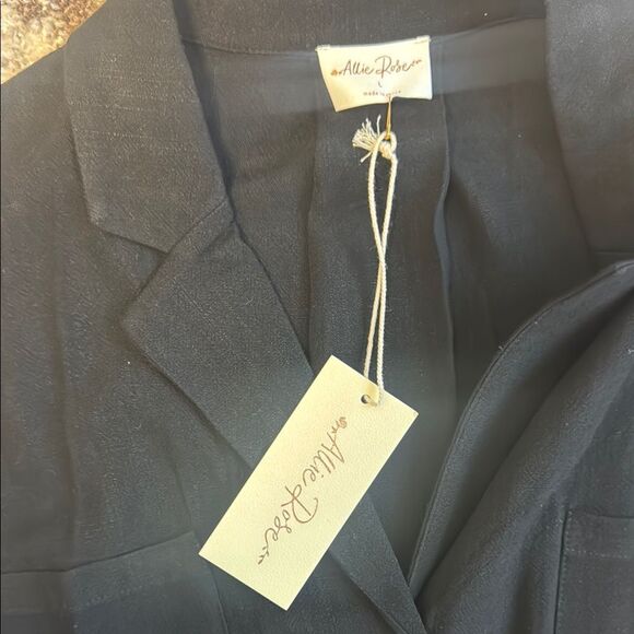 New Allie Rose Black Shortsleeved Jumpsuit L - Picture 4 of 4